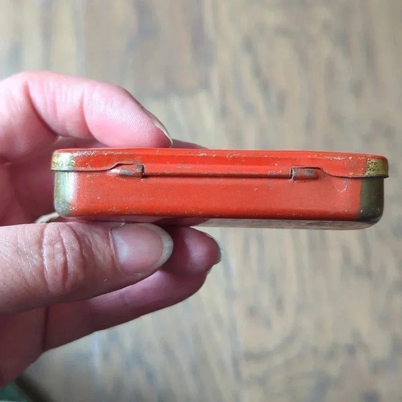 Vintage Tin - Picture 4 of 7